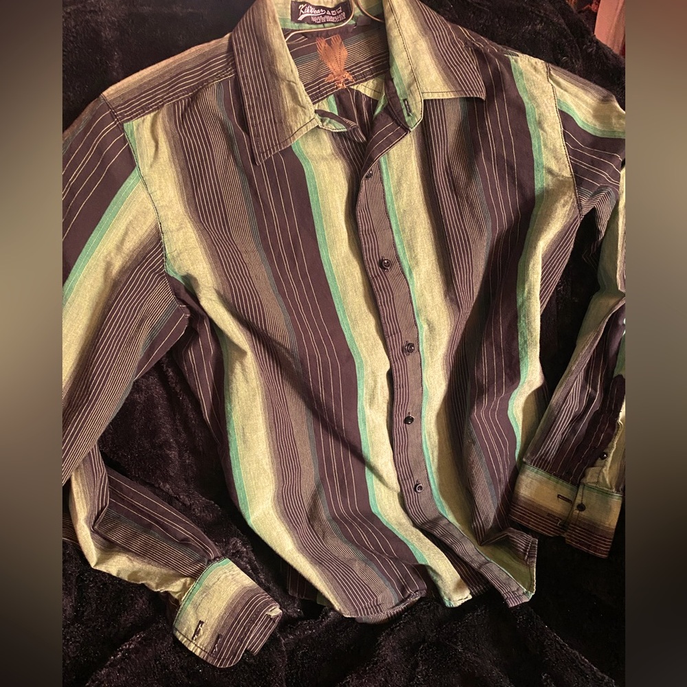 Vintage kikwear size medium button up long sleeve